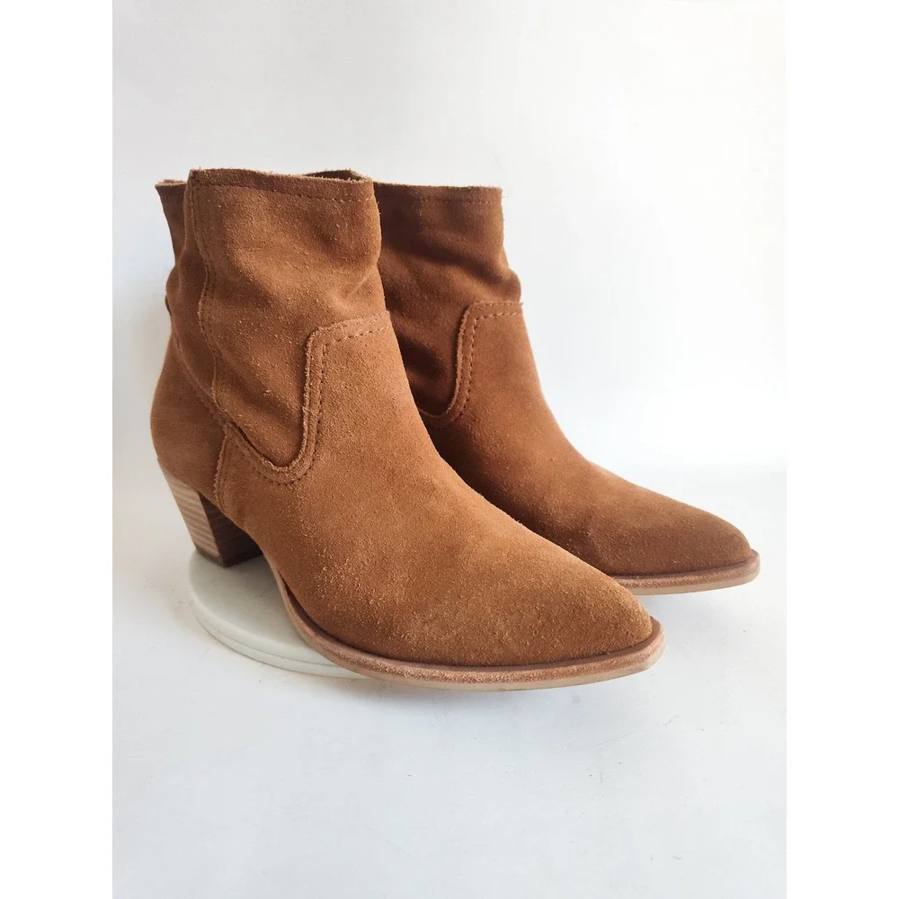 Dolce Vita Suede Ankle Boots 8.5 Cognac Brown Western Boho Pointed Toe Booties
